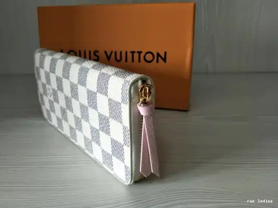 Cheap Vuitton WALLET CLEMENCE Louis 0519